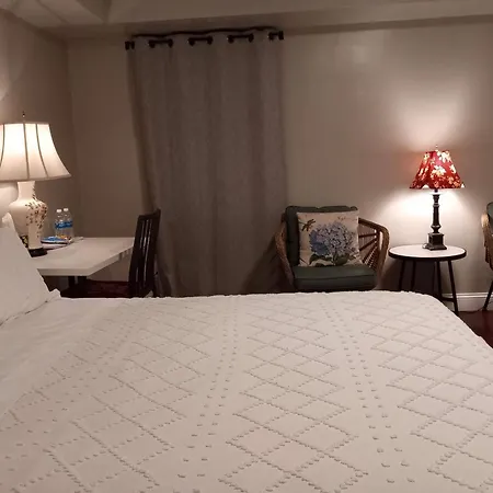 Fairmount House Free Street Parking Quiet Spacious-3